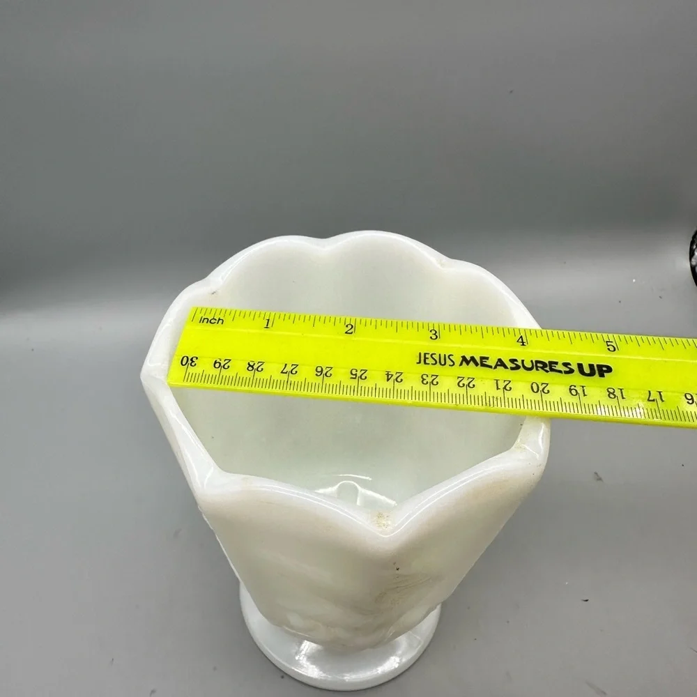 Napco Vintage 1960 milk glass fruit planter vase